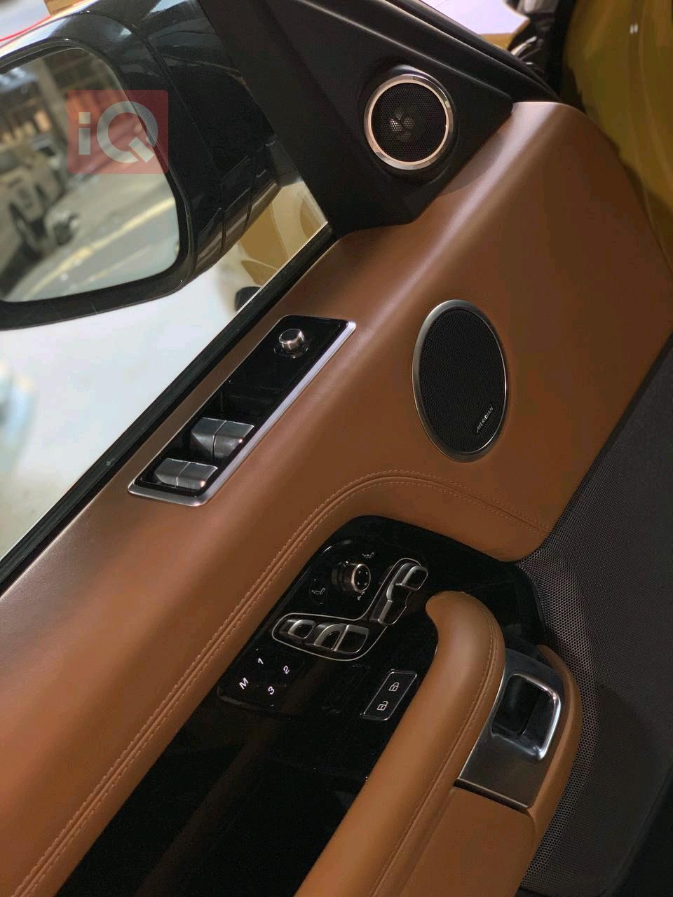 لاند روفر رينج روفر فوج